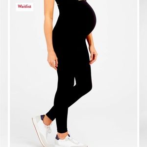 Splendid maternity leggings.
